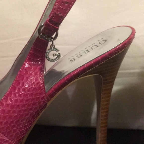 Guess Pink Python 🐍 platform heels 👠 - Picture 5 of 8
